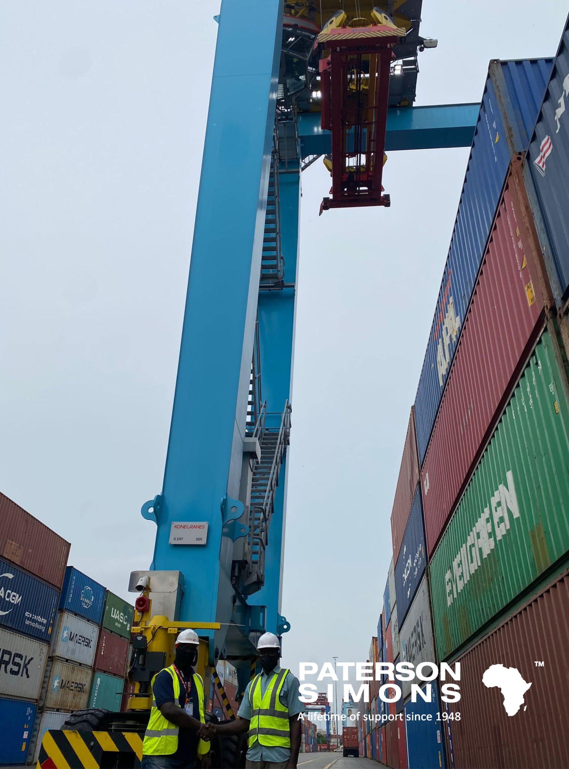 Six Konecranes 16W Rubber Tyred Gantry (RTG) Cranes were commissioned and handed over to APMT Apapa in September 2021 by the Paterson Simons team. These 6 RTGs add to the existing fleet of Konecranes RTGs at APMT Apapa.