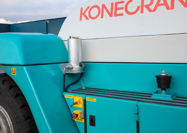 EXTEND THE LIFETIME OF YOUR HYDRAULIC OIL WITH THE KONECRANES HYDRAULIC LONG-LIFE FILTER