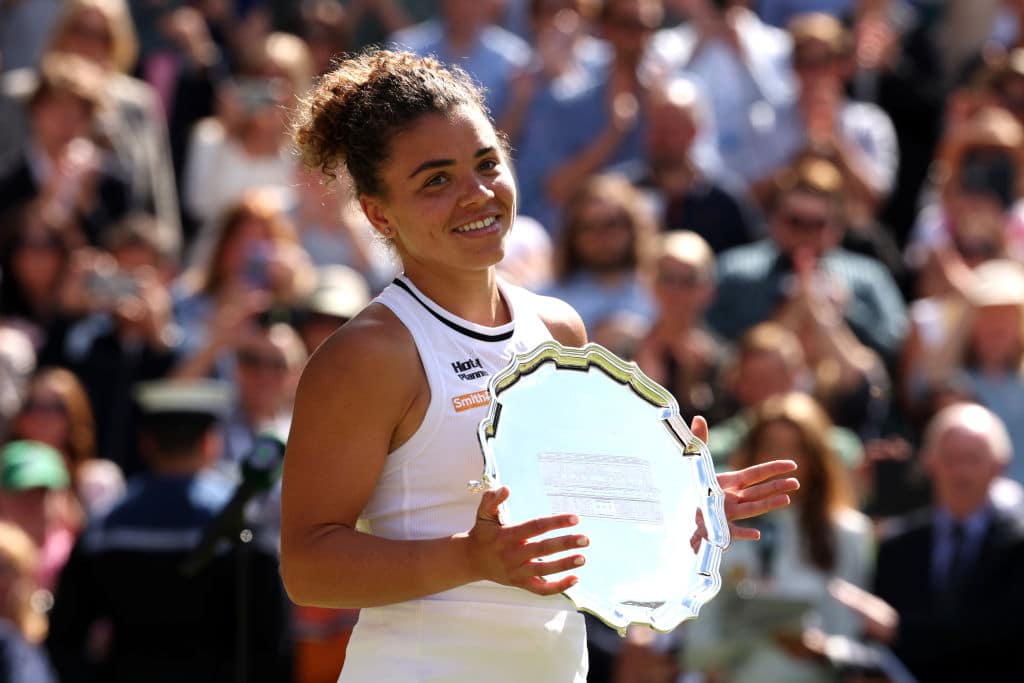 DID YOU KNOW THAT FEMALE TENNIS PLAYER JASMINE PAOLINI RECENLY MADE HISTORY AS FIRST TENNIS PLAYER OF GHANAIAN HERITAGE TO REACH WIMBLEDON FINAL?